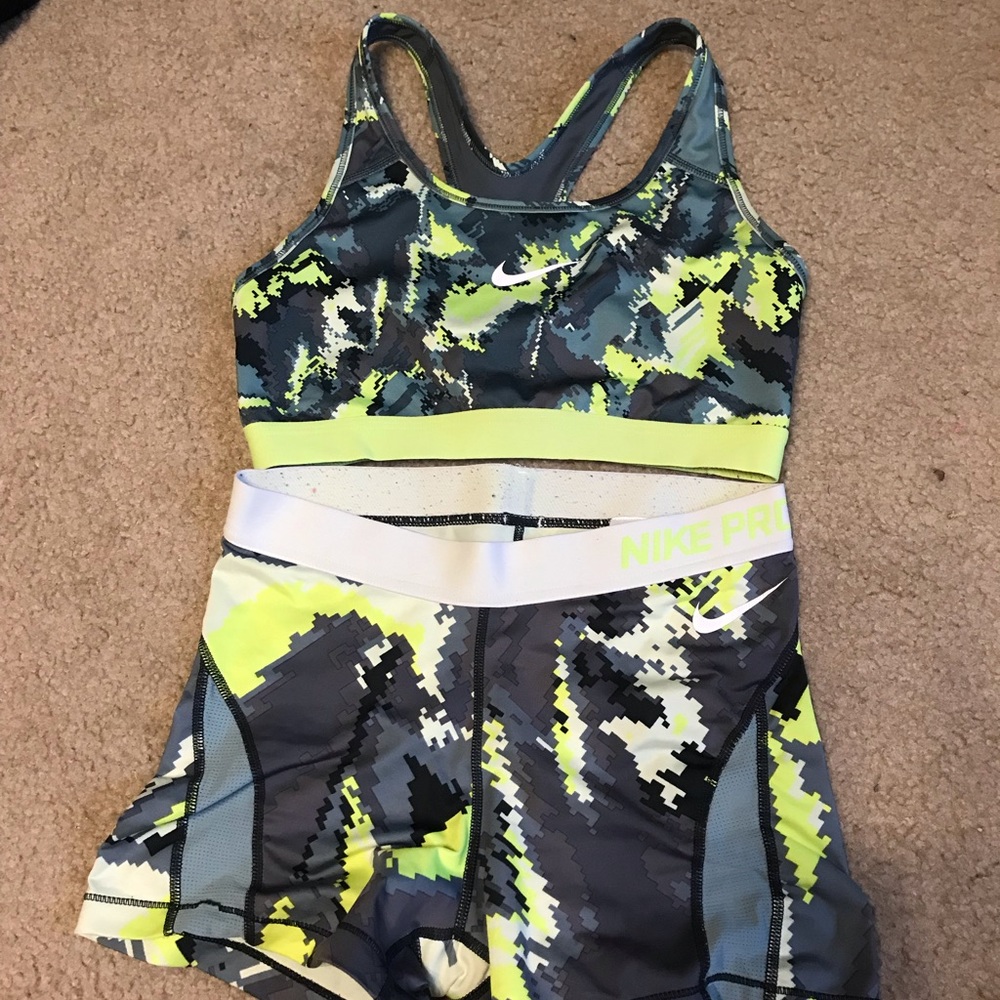 nike 2-piece set
